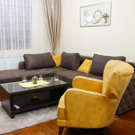 Dreamhome Apartament *